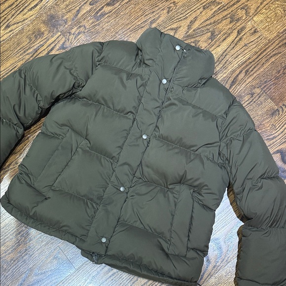 Lululemon Wunder Puff Jacket Green Women’s Size 6 Goose Down Puffer - Picture 1 of 11
